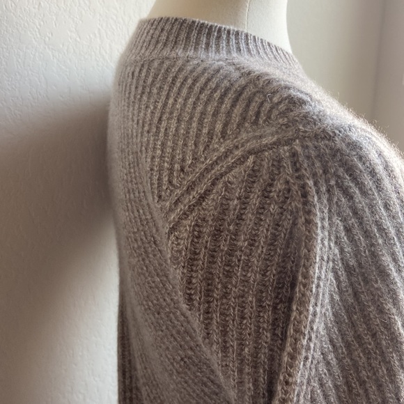 CO 100% cashmere tan cropped sweater - Picture 5 of 9